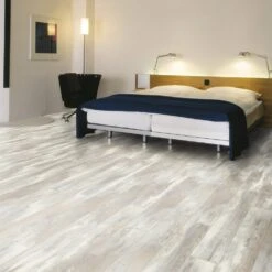 Kronotex Hella Oak - Amazone 10mm Laminate Flooring (160228) -Best Flooring Store hella oak amazone 10mm laminate flooring 160228 p54217 143272 image