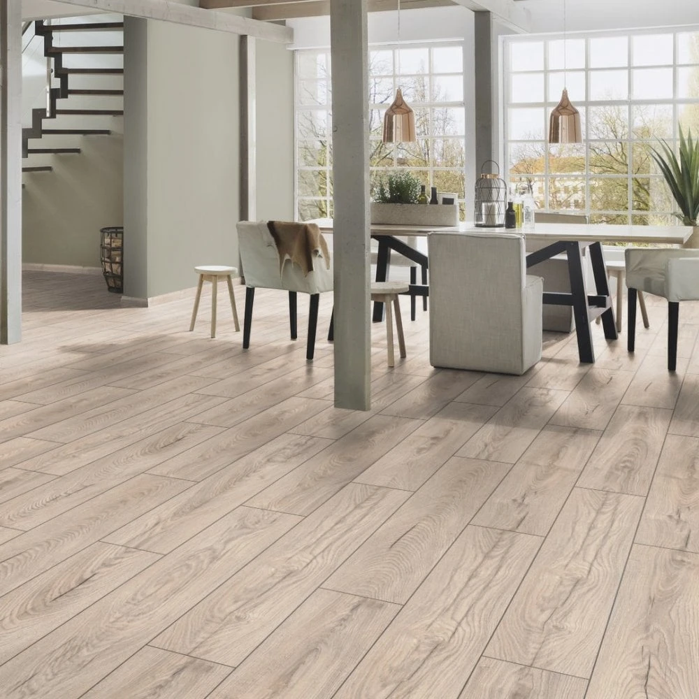 Krono Original Mushroom Carpenter Oak - Vintage Classic 10mm Laminate Flooring (249805) 4 Krono Original Mushroom Carpenter Oak - Vintage Classic 10mm Laminate Flooring (249805) - Image 2